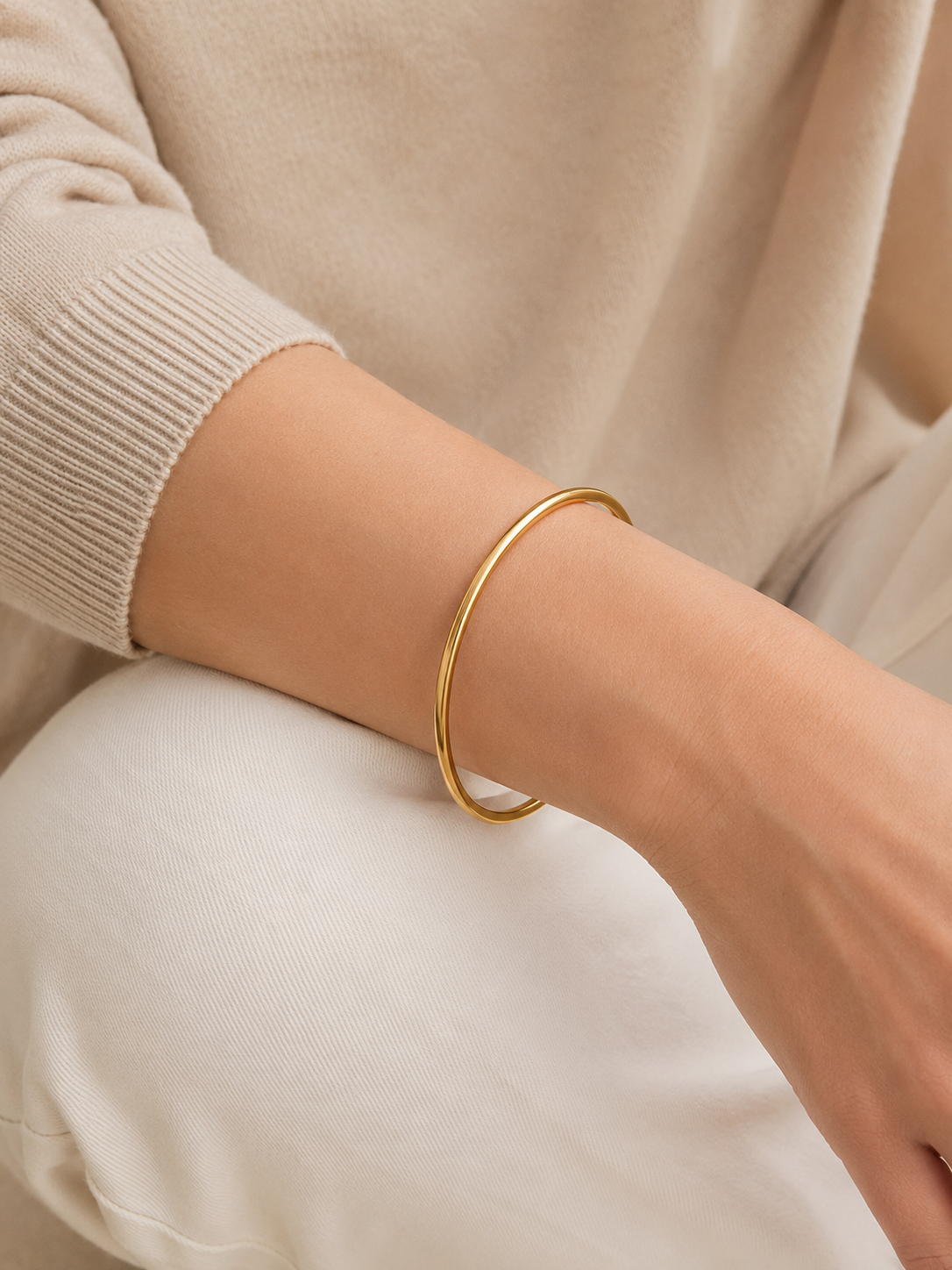 14K Gold Stacking Bangle Bracelet