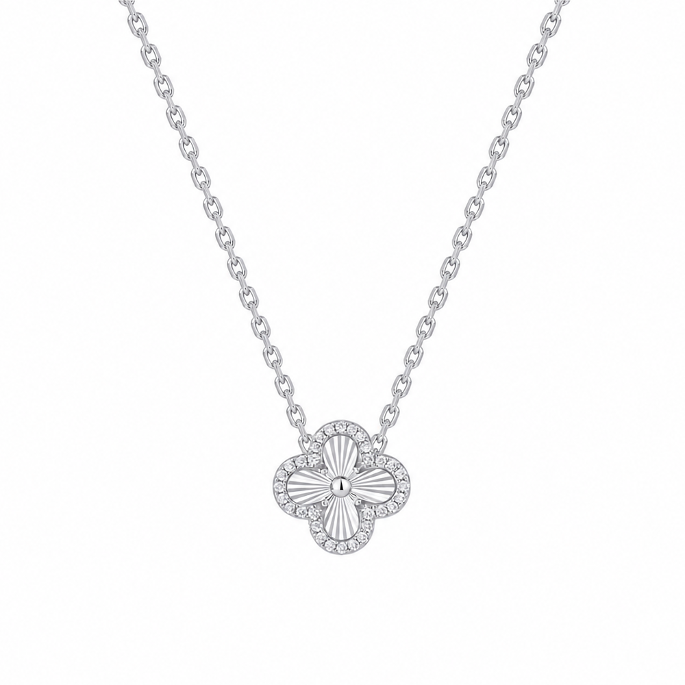 14K Gold Trèfle Necklace